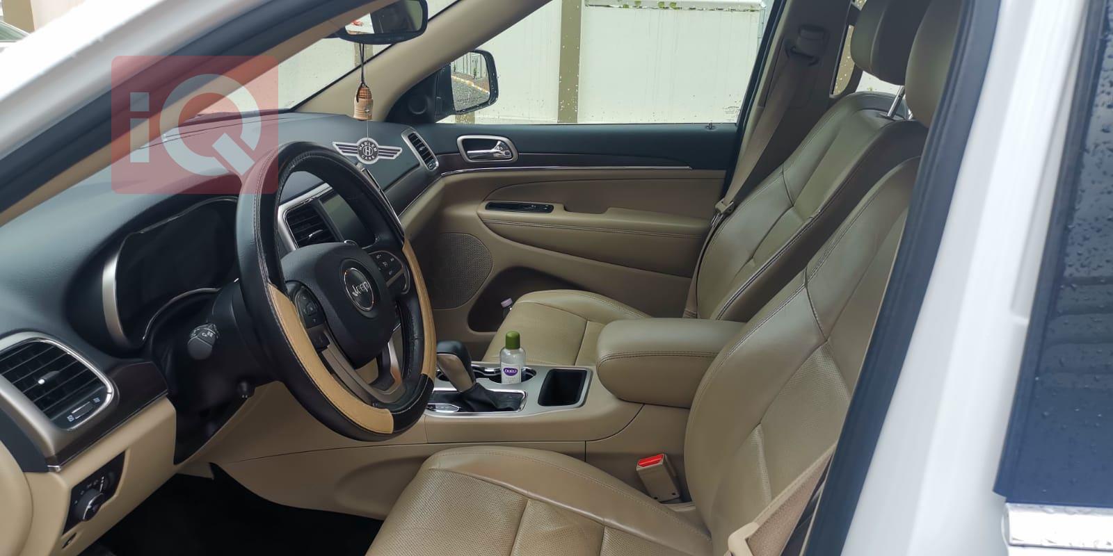 جيب جراند شيروكي